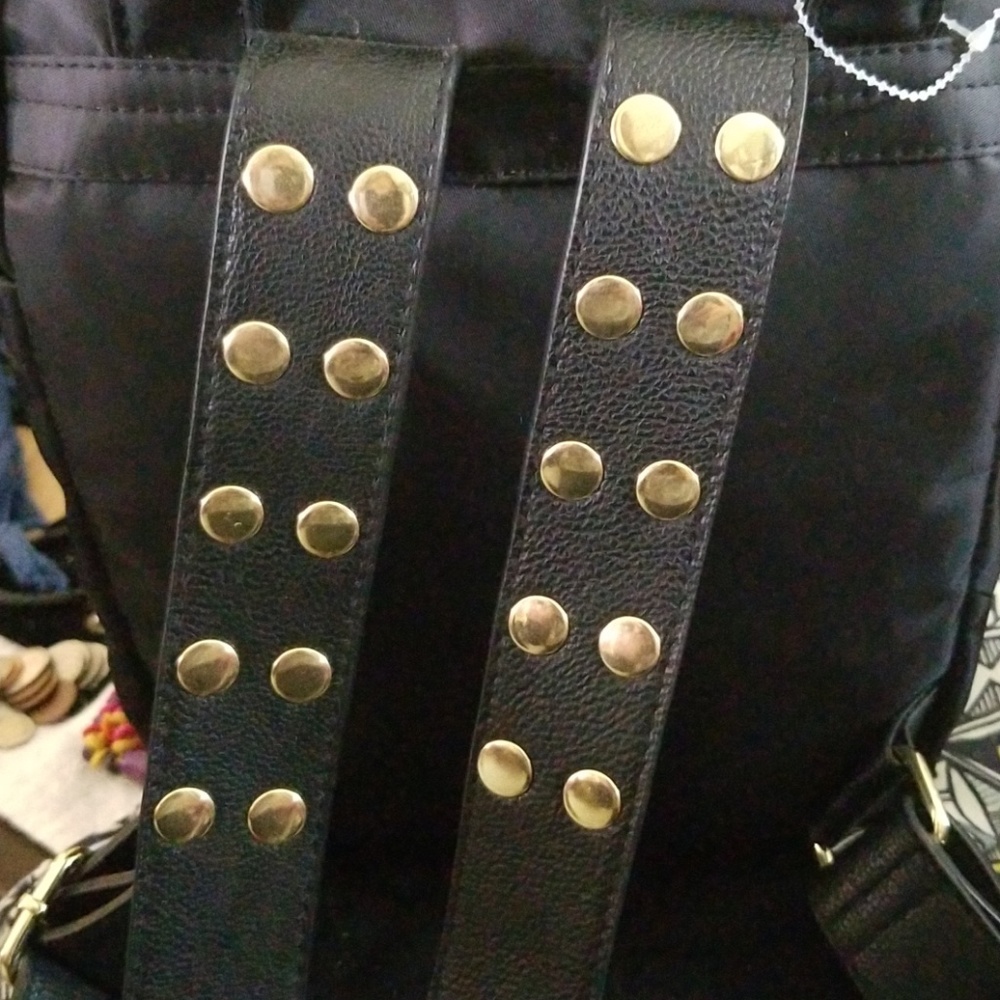 Black Medium Backpack!!Additional Photos - image 8